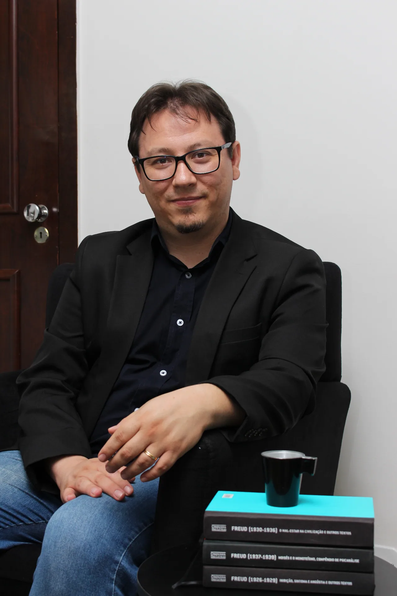 Retrato do professor Luiz Ricardo Pauluk